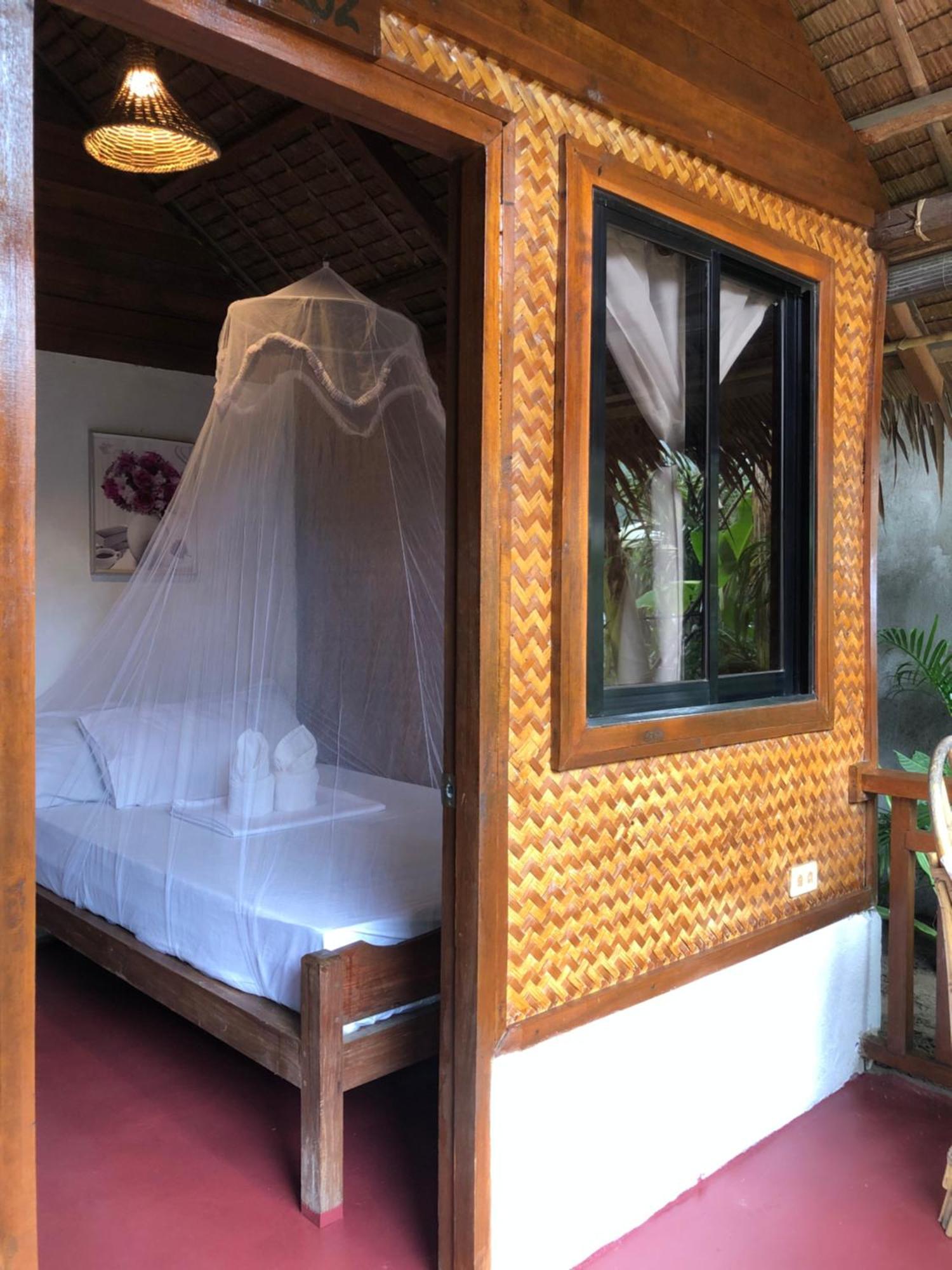 Double Room with Balcony and Partial Sea View,1618863279:JPEG