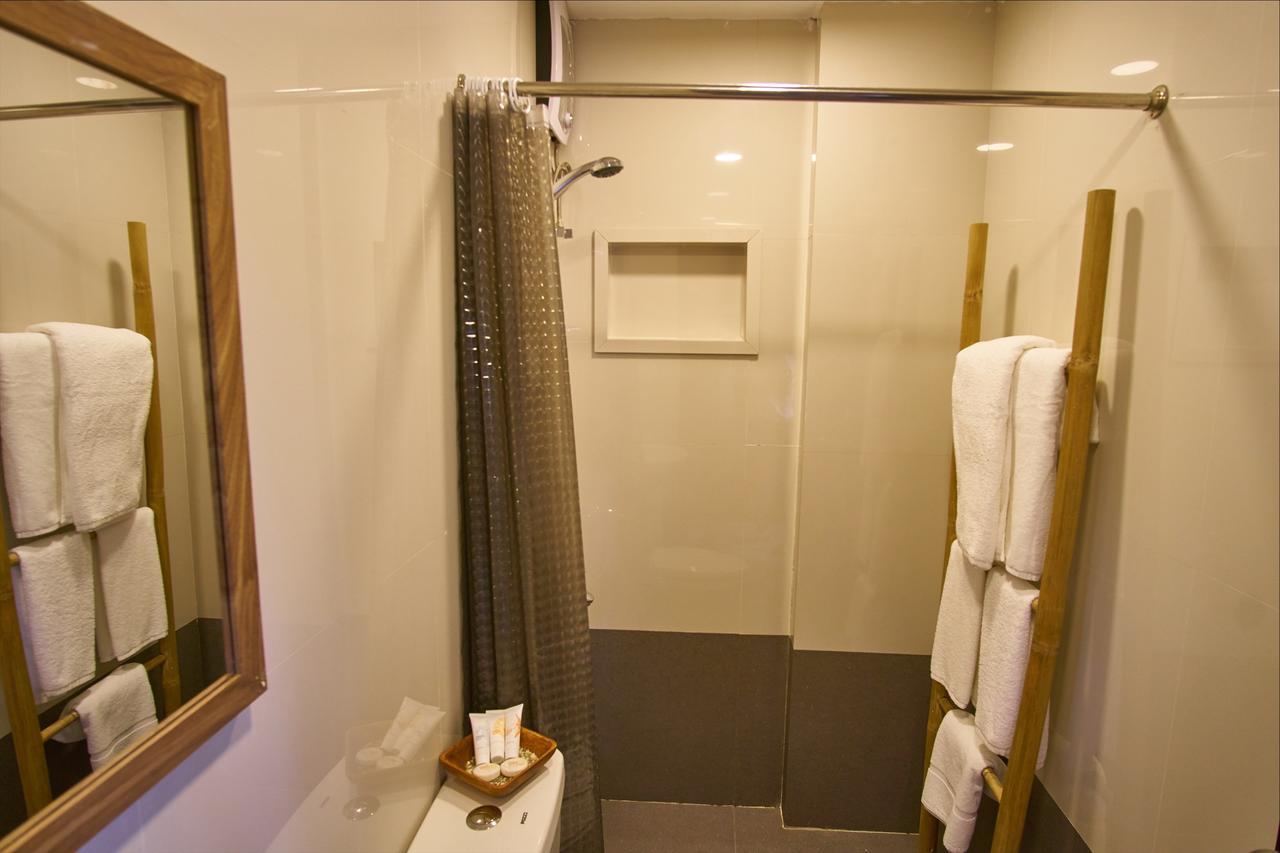 Premier Deluxe